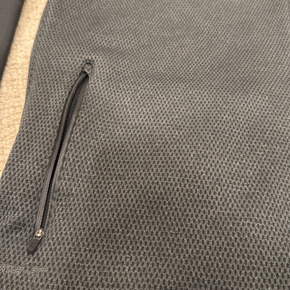 Nike Thermal-Fit jacket size Large - Picture 4 of 5